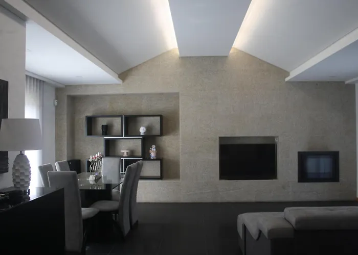 Calcada Velha בית נופש ויאנה דו קסטלו