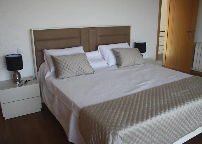 Calcada Velha * ויאנה דו קסטלו